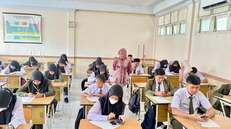 { S M A K - M A K A S S A R} : Pelaksanaan Penilaian Akhir Semester Gasal tahun ajaran 2022/2023